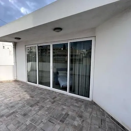 Penthouse Studio With Bbq! Apartament